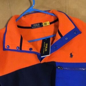 Polo snap neck pull over fleece material, long sleeve size large, NWT